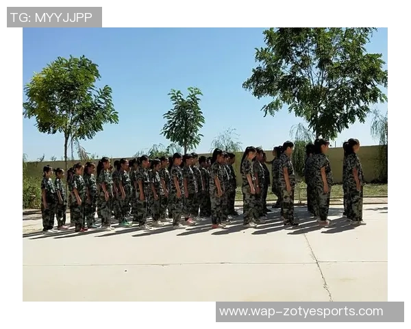 电竞新闻周丽畅谈英雄联盟职业生涯的成长与挑战分享